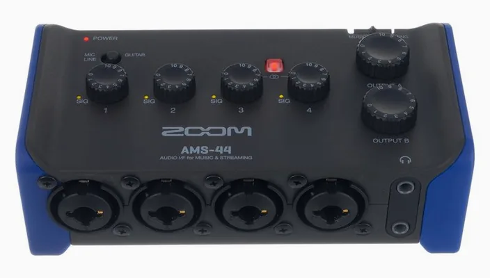 Zoom AMS-44, widok 2